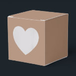 Modern Solid Nutshell Brown Simple Chic Elegant Favor Box<br><div class="desc">Modern Solid Nutshell Brown Simple Chic Elegant Favour Boxes features a modern solid brown. Perfect for Valentine's Day,  Women's Day,  Mother's Day,  birthday parties,  anniversary,  weddings,  baby showers and more. Created by Evco Studio www.zazzle.com/store/evcostudio</div>