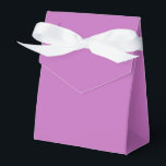 Modern Solid Orchid Purple Simple Chic Elegant Favor Box<br><div class="desc">Modern Solid Orchid Purple Simple Chic Elegant Favour Boxes features a modern solid orchid purple. Perfect for Valentine's Day,  Women's Day,  Mother's Day,  birthday parties,  anniversary,  weddings,  baby showers and more. Created by Evco Studio www.zazzle.com/store/evcostudio</div>