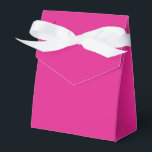 Modern Solid Pink Simple Chic Elegant Favor Box<br><div class="desc">Modern Solid Pink Simple Chic Elegant Favour Boxes features a modern solid pink. Perfect for Valentine's Day,  Women's Day,  Mother's Day,  birthday parties,  anniversary,  weddings,  baby showers and more. Created by Evco Studio www.zazzle.com/store/evcostudio</div>