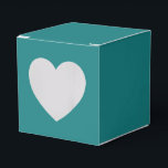 Modern Solid Teal Green Simple Chic Elegant Favor Box<br><div class="desc">Modern Solid Teal Green Simple Chic Elegant Favour Boxes features a modern solid teal green. Perfect for Valentine's Day,  Women's Day,  Mother's Day,  birthday parties,  anniversary,  weddings,  baby showers and more. Created by Evco Studio www.zazzle.com/store/evcostudio</div>