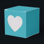Modern Solid Teal Simple Chic Elegant Favor Box<br><div class="desc">Modern Solid Teal Simple Chic Elegant Favour Boxes features a modern solid teal. Perfect for Valentine's Day,  Women's Day,  Mother's Day,  birthday parties,  anniversary,  weddings,  baby showers and more. Created by Evco Studio www.zazzle.com/store/evcostudio</div>