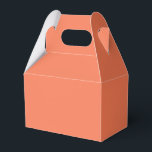 Modern Solid Vibrant Orange Simple Chic Elegant Favor Box<br><div class="desc">Modern Solid Vibrant Orange Simple Chic Elegant Favour Boxes features a modern solid orange. Perfect for Valentine's Day,  Women's Day,  Mother's Day,  birthday parties,  anniversary,  weddings,  baby showers and more. Created by Evco Studio www.zazzle.com/store/evcostudio</div>
