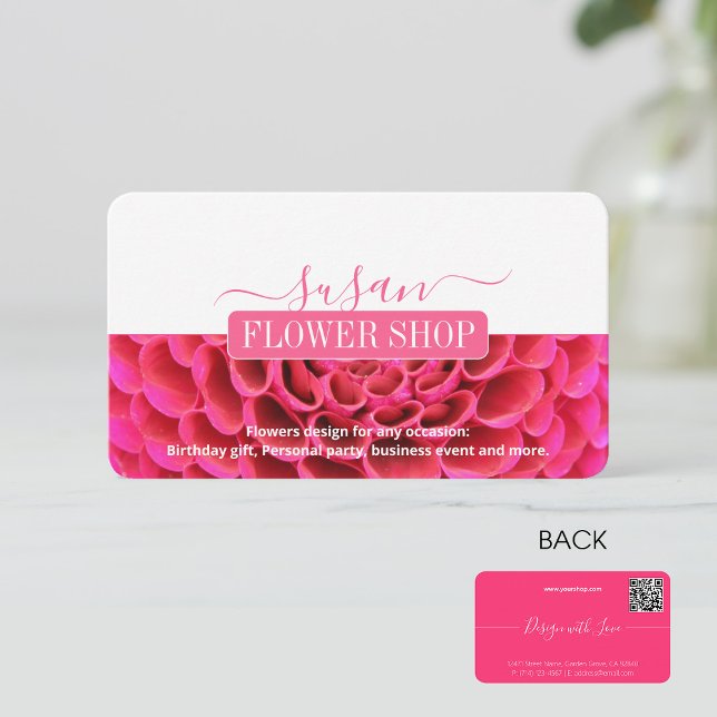 Modern Style Flower Shop Business Card (Creator Uploaded)