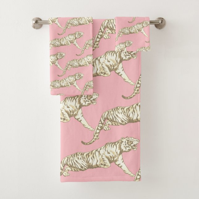 Modern Trendy Pink Beige Tiger Pattern Bath Towel Set (Insitu)