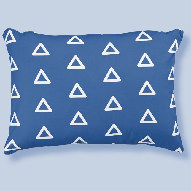 Modern Triangle Pattern Elegant Trendy Royal Blue Accent Pillow (Modern Triangle Pattern Elegant Trendy Royal Blue Accent Pillow)