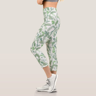 Modern tropical green foliage pattern capri leggings