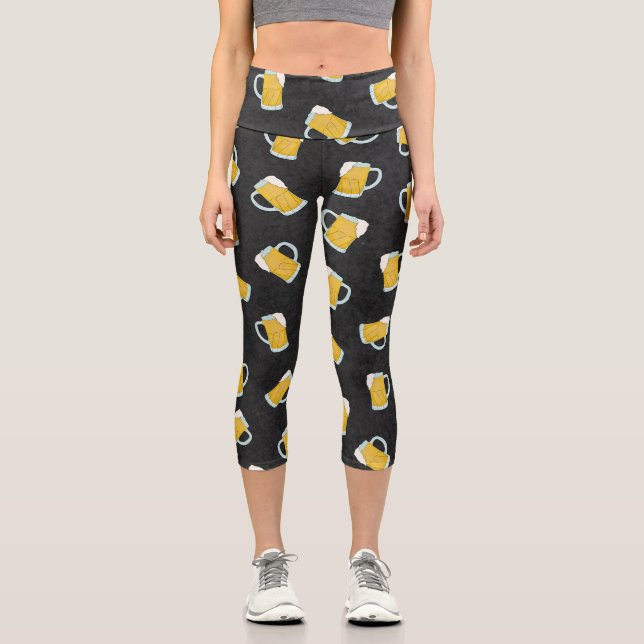 Modern Yellow Black Watercolor Beer Steins Pattern Capri Leggings (Front)
