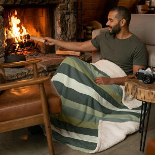 Moderna Linear   Aged Sage & Winter Moss Sherpa Blanket