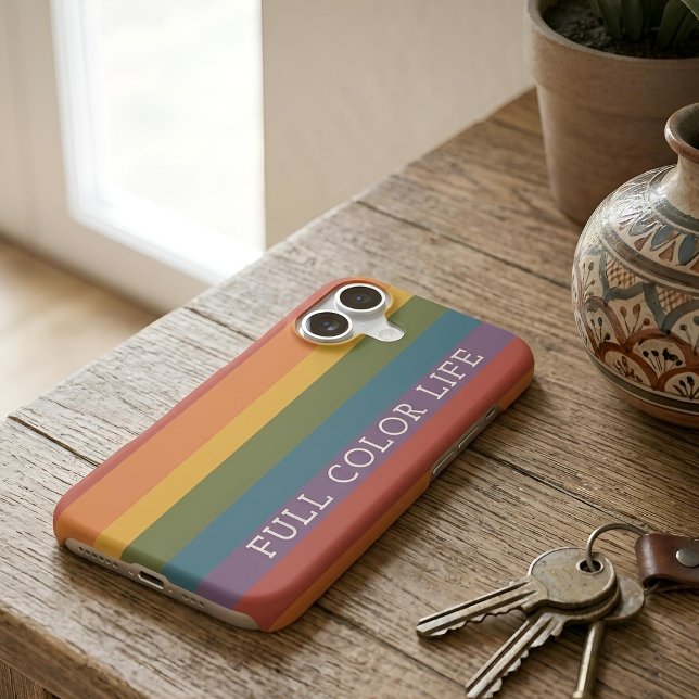 Moderna Linear | Coque de téléphone MCM Rainbow Fu (Lifestyle Shot)