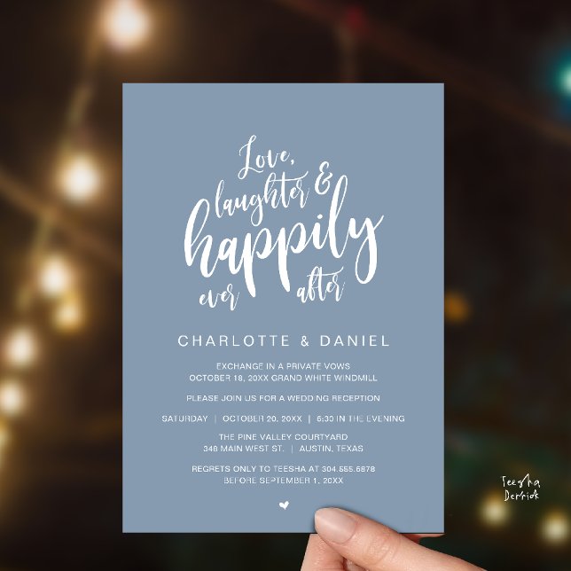 Moderne Faire-Part de Mariage Rustique Script Pour (Modern Rustic Script Love Laughter and Happily Ever After Wedding Invitation Card in Dusty Blue)