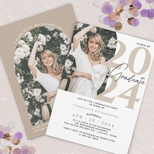 Moderne minimal Neutre Graduation photo Invitation