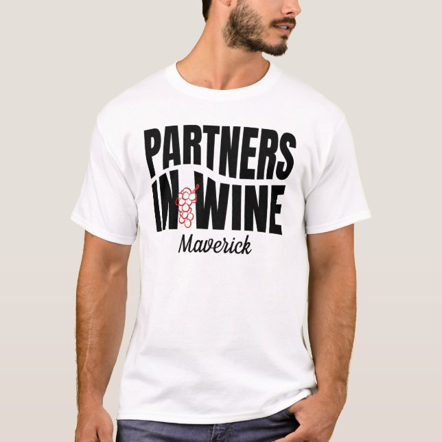 Modernes couples, partenaires au vin T-Shirt (Devant)