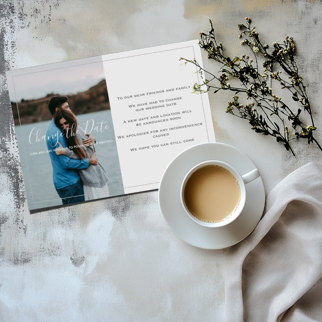 Modernisez votre photo, changez la carte date (Photo "Change the Date" card with a modern thin frame and message)