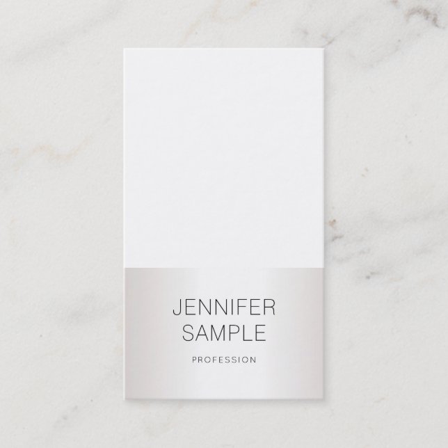 Modish Sleek Silver Design Professional Plain Business Card (Front)