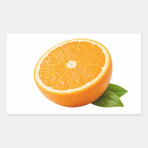 Moitié d'orange fraîche avec autocollant de feuill