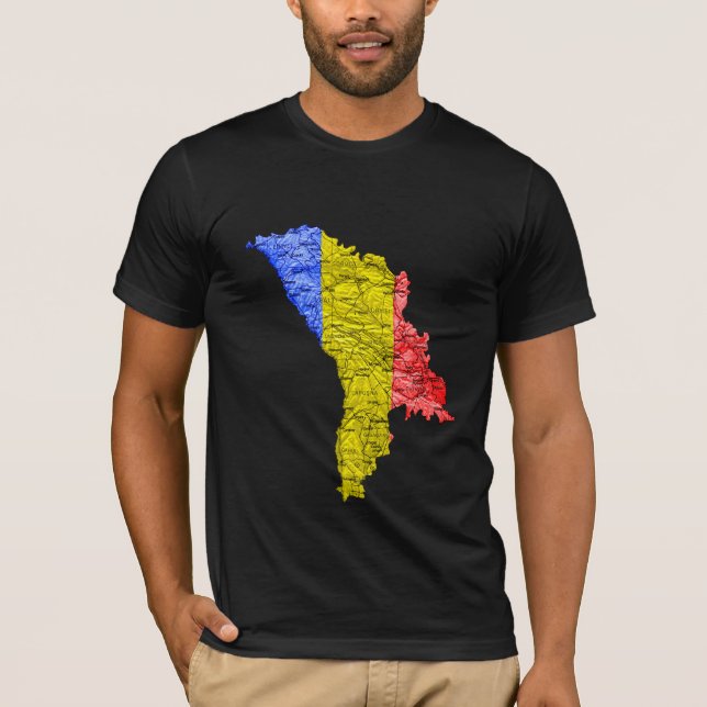 Moldova Flagcolor Map T-Shirt (Front)