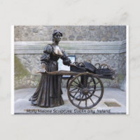 Molly Malone sculpture, Dublin city, Ireland