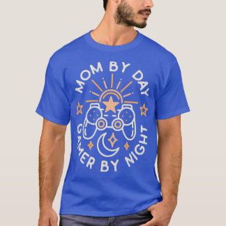 Mom By Day Gamer By NightFunny Mothers Day Video G T-Shirt