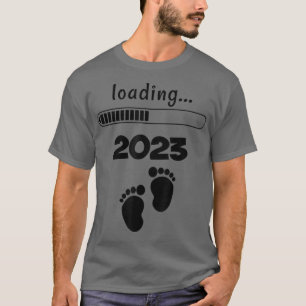 Mom Dad Loading 2023 Daddy Mommy Pregnancy Announc T-Shirt