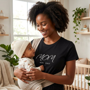 Mom Established New Mom Gift Black T-Shirt
