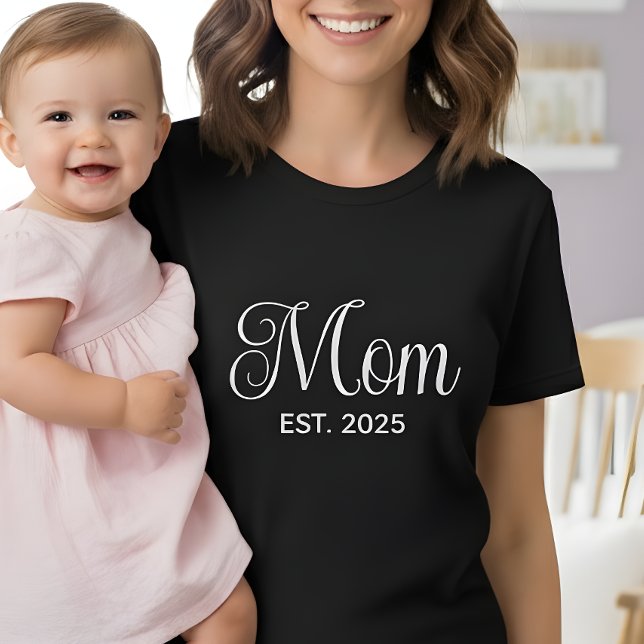 Mom Established New Mom Gift  T-Shirt (Creator Uploaded)