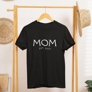 Mom Established New Mom Gift T-Shirt