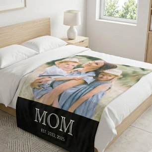 Mom Established Photo Black Fleece Blanket