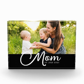 Mom Established Script Black Photo Block