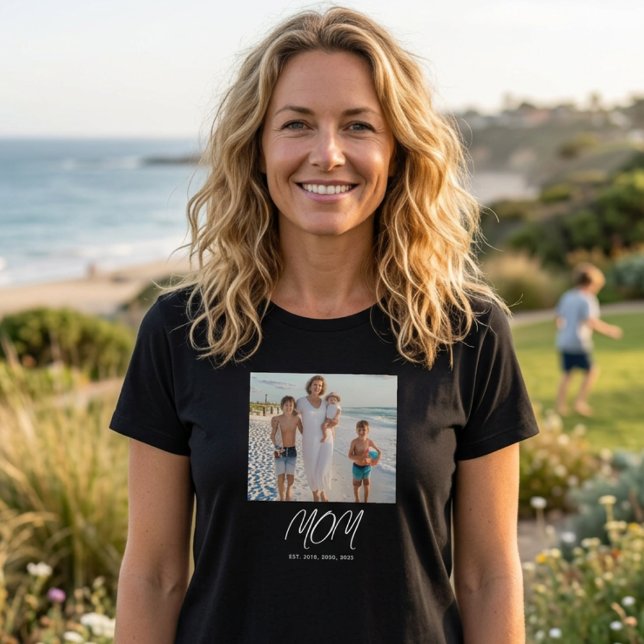 Mom Established Script Photo T-Shirt (Creator Uploaded)