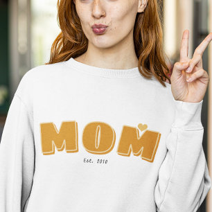 Mom established year simple boho typography T-Shirt