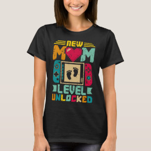 Mom Level Unlocked I Levelled Up To Mommy New Mom  T-Shirt