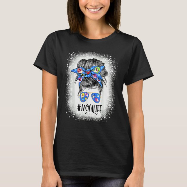 Mom Life Messy Bun Bleached Shark Mommy Mother's D T-Shirt (Front)