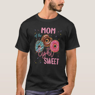 Mom Of The Sweet Eight 8th Doughnut Birthday Party T-Shirt