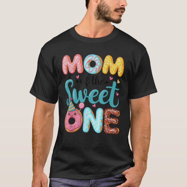 Mom Of The Sweet One 1st Birthday Girl Doughnut Pa T-Shirt (Front)