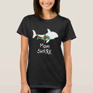Mom Shark Puzzle Piece Cool Autism Awareness Gift T-Shirt