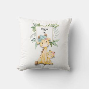 Mommy and Me (Girl) Giraffen Square Throw Pillow
