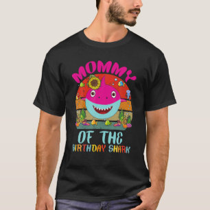 Mommy Of The Shark Birthday Mom Matching Family T-Shirt