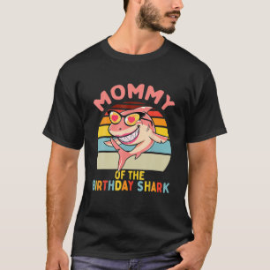 Mommy Of The Shark Birthday Mom Matching Family T-Shirt