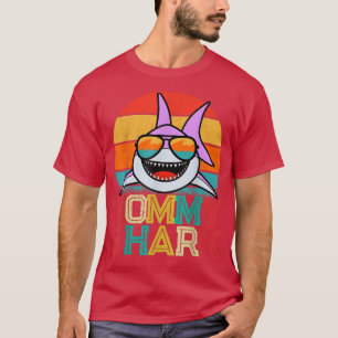 Mommy Shark For Moms & Grandmas Gifts For Mothers T-Shirt