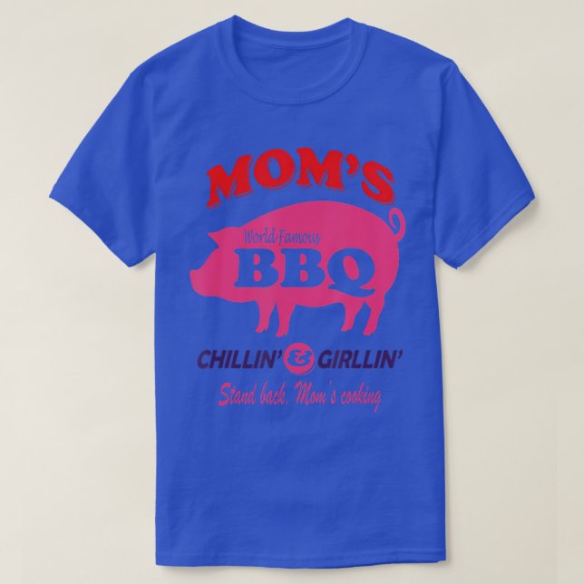 Mom's BBQ Chillin' & Grillin' Funny Mother's Day M T-Shirt (Design Front)