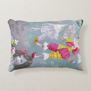 Mon petite coeur dans ce baiser 2 accent pillow