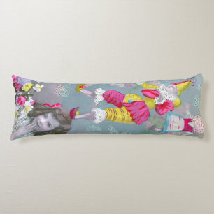 Mon petite coeur dans ce baiser 2 body pillow