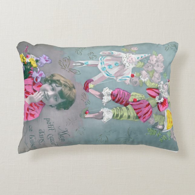 Mon petite coeur dans ce baiser  accent pillow (Front)