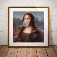 Mona Lisa blowing gray bubble gum