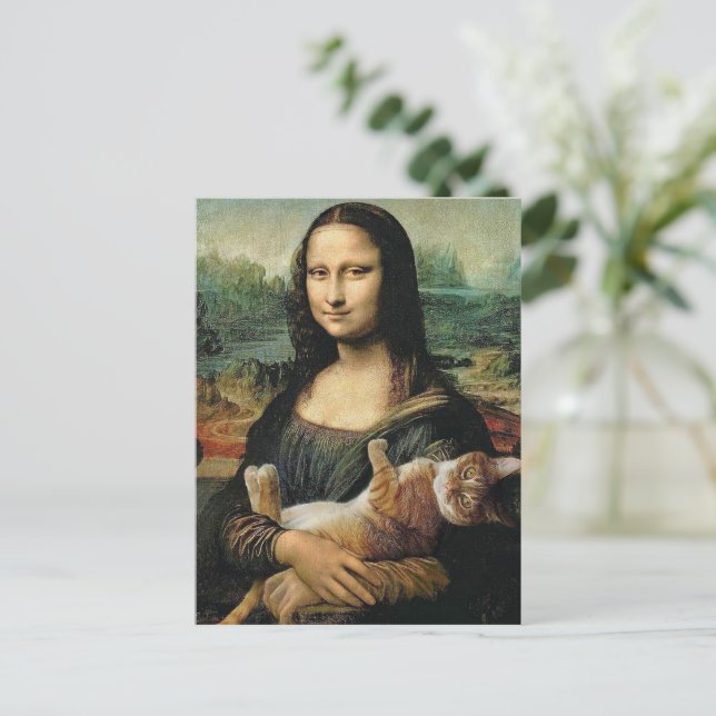 Mona Lisa holding her cat Leonardo da Vinci Postcard (Standing Front)