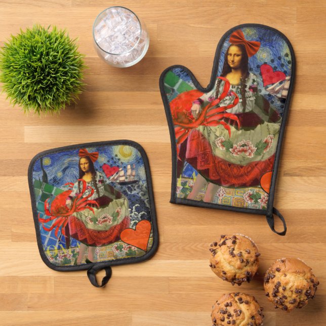 Mona Lisa Starry Night Collage: Whimsical Surreal  Oven Mitt & Pot Holder Set (Top Down)