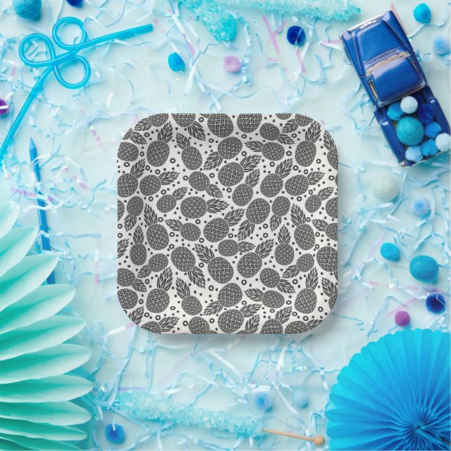 Monochrome Pineapples Paper Plate (Party)
