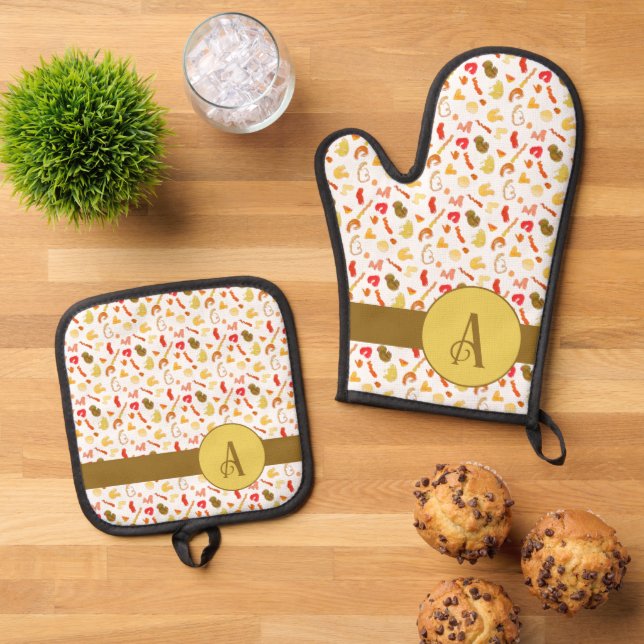 Monogram Colourful Shapes Brown Single Stripe Oven Mitt & Pot Holder Set (Top Down)