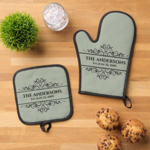 Monogram Family Name  Oven Mitt & Pot Holder Set