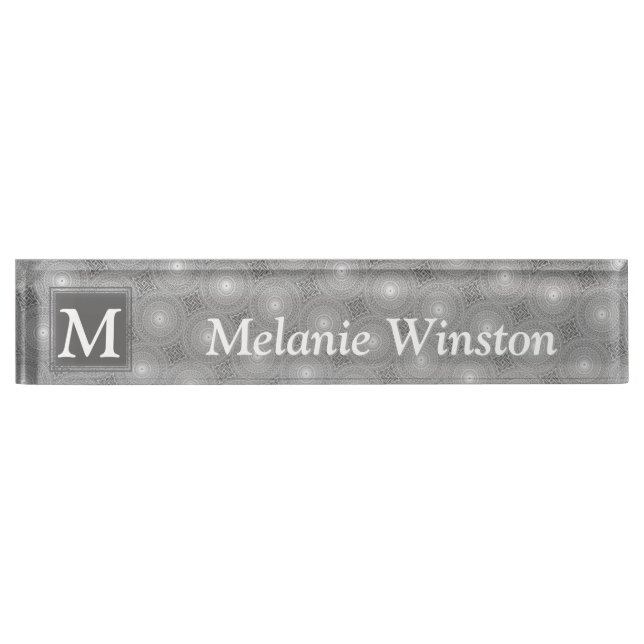 Monogram grey circles pattern nameplate (Front)
